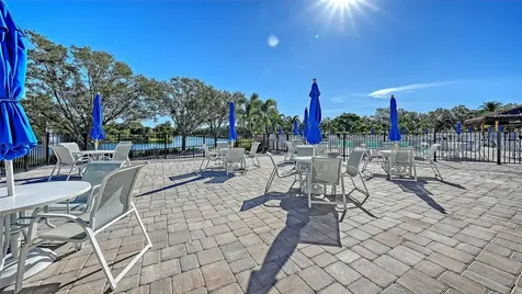 5867 Helicon Place Sarasota FL 34238