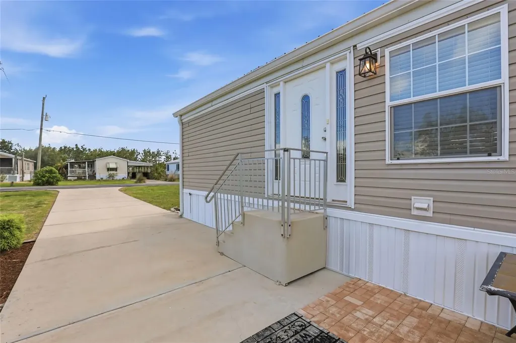 29228 Edgewood Street Punta Gorda FL 33982
