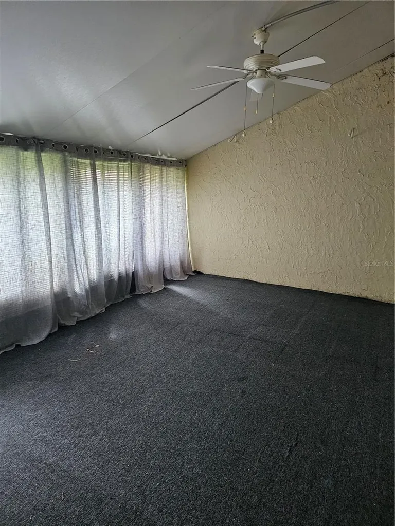 569 Hunter Circle Kissimmee FL 34758