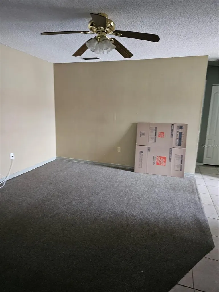 569 Hunter Circle Kissimmee FL 34758