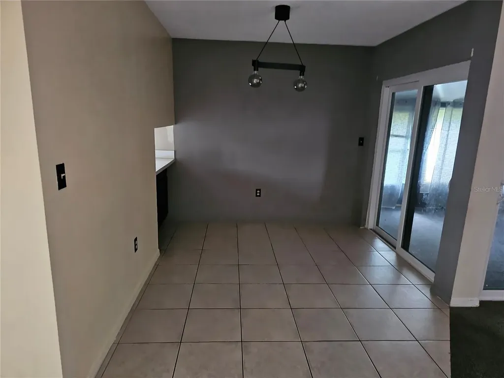 569 Hunter Circle Kissimmee FL 34758