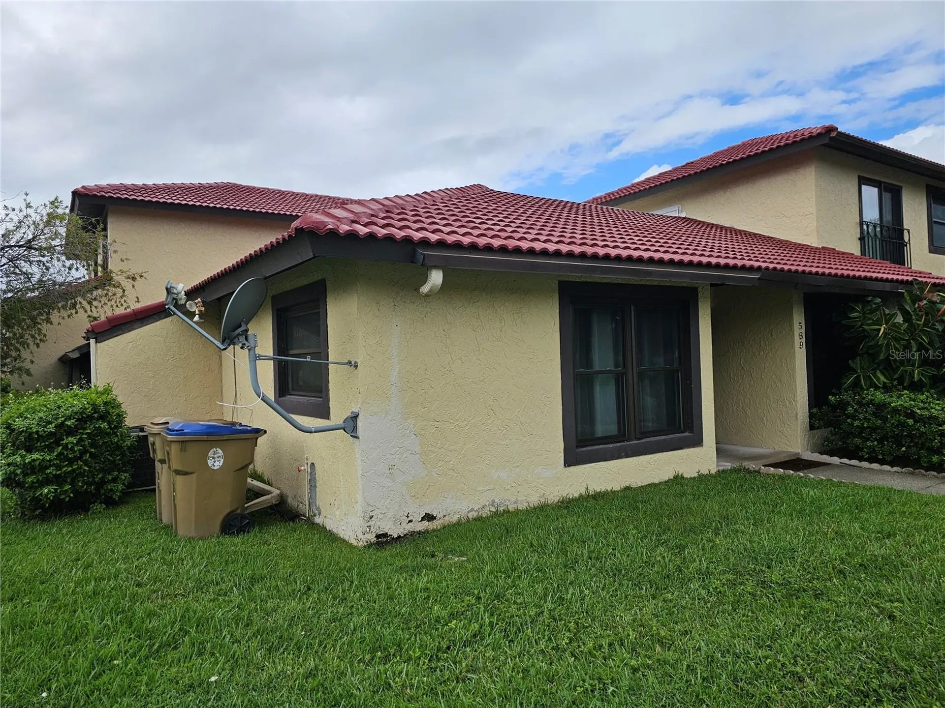 569 Hunter Circle Kissimmee FL 34758