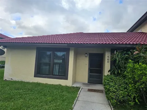 569 Hunter Circle Kissimmee FL 34758