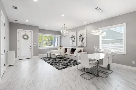 122 W Sligh Avenue Tampa FL 33604
