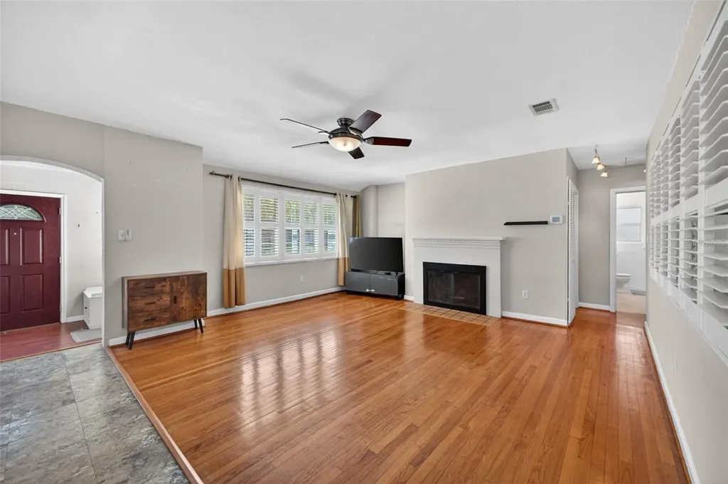 114 N Arcturas Avenue Clearwater FL 33765