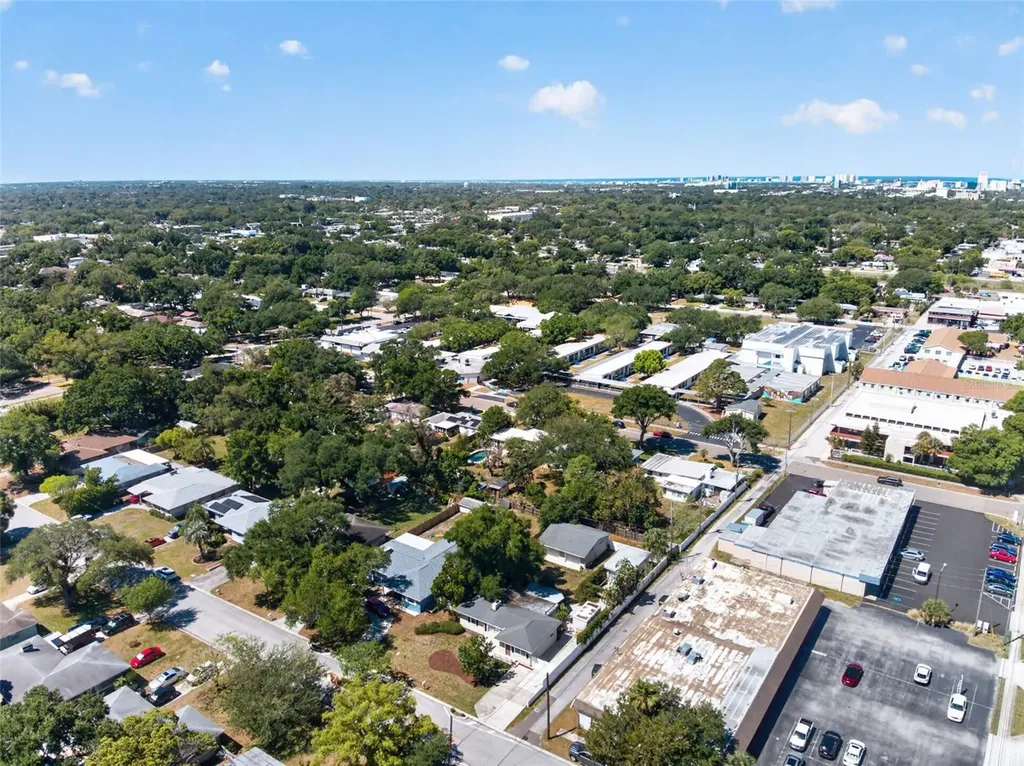 114 N Arcturas Avenue Clearwater FL 33765