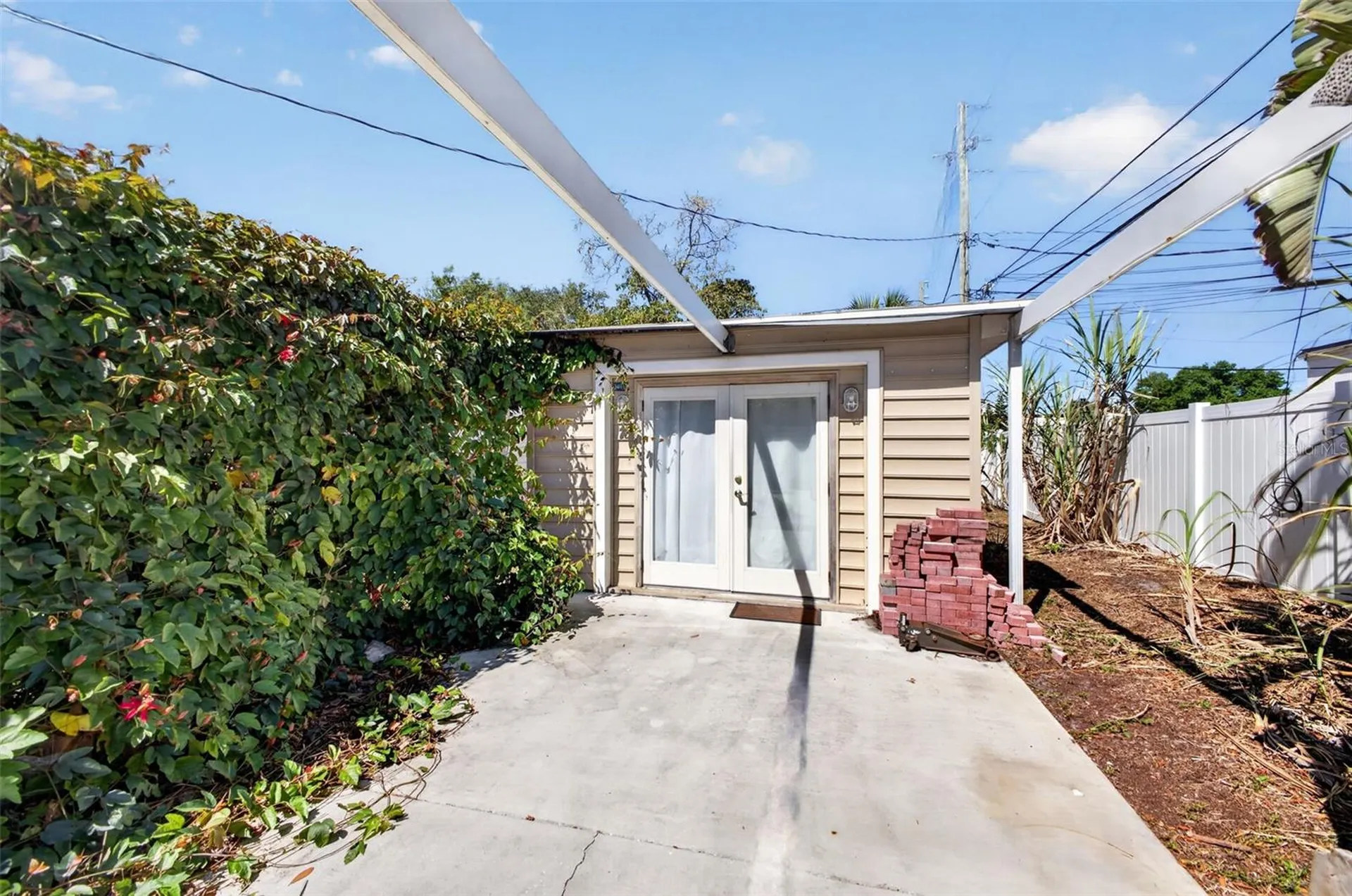114 N Arcturas Avenue Clearwater FL 33765
