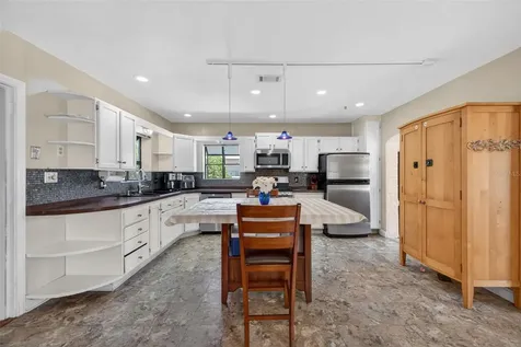114 N Arcturas Avenue Clearwater FL 33765