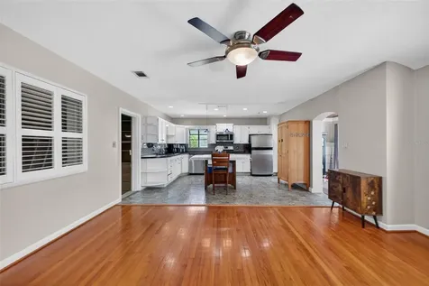 114 N Arcturas Avenue Clearwater FL 33765