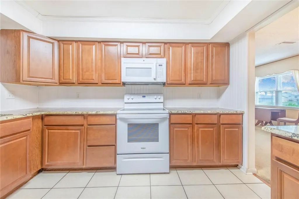 281 Paradise Island Drive Haines City FL 33844