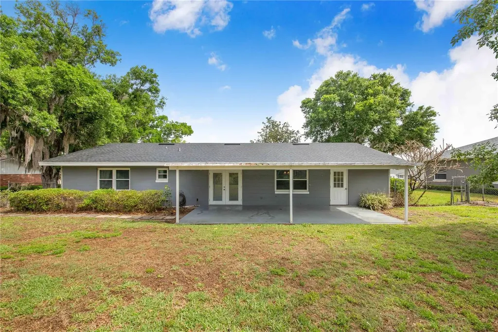 281 Paradise Island Drive Haines City FL 33844