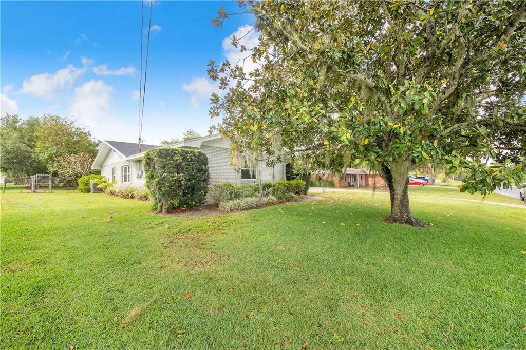 281 Paradise Island Drive Haines City FL 33844