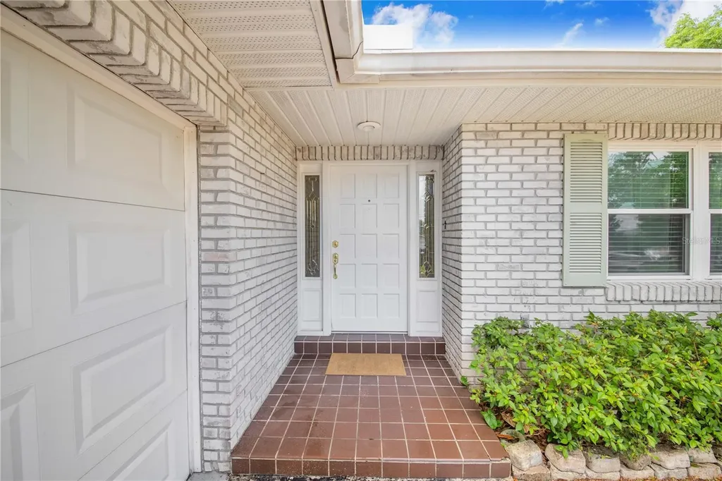281 Paradise Island Drive Haines City FL 33844
