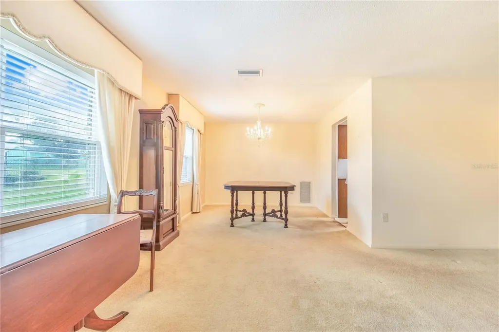 281 Paradise Island Drive Haines City FL 33844