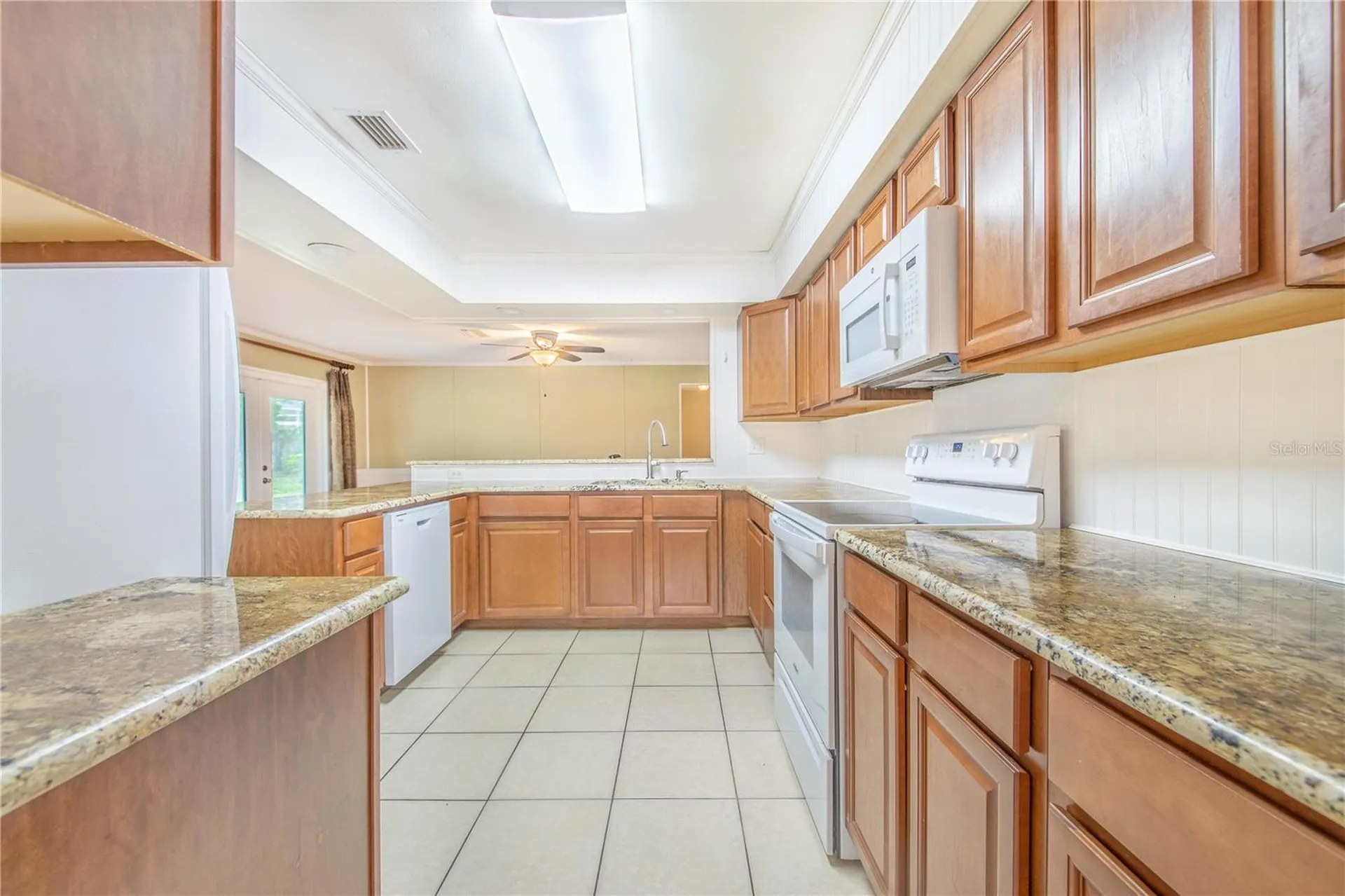 281 Paradise Island Drive Haines City FL 33844