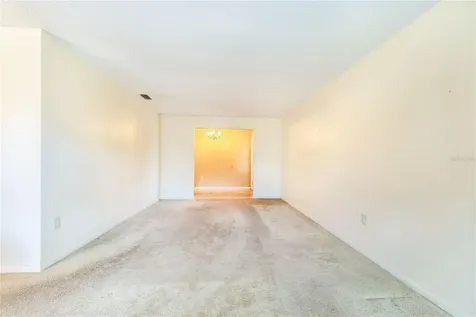 281 Paradise Island Drive Haines City FL 33844