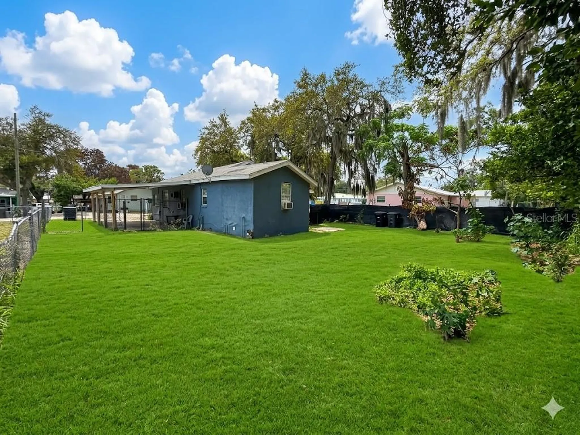 313 E Booker Street Avon Park FL 33825