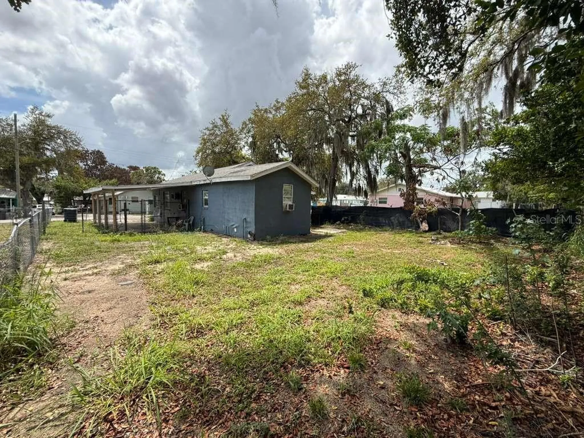 313 E Booker Street Avon Park FL 33825