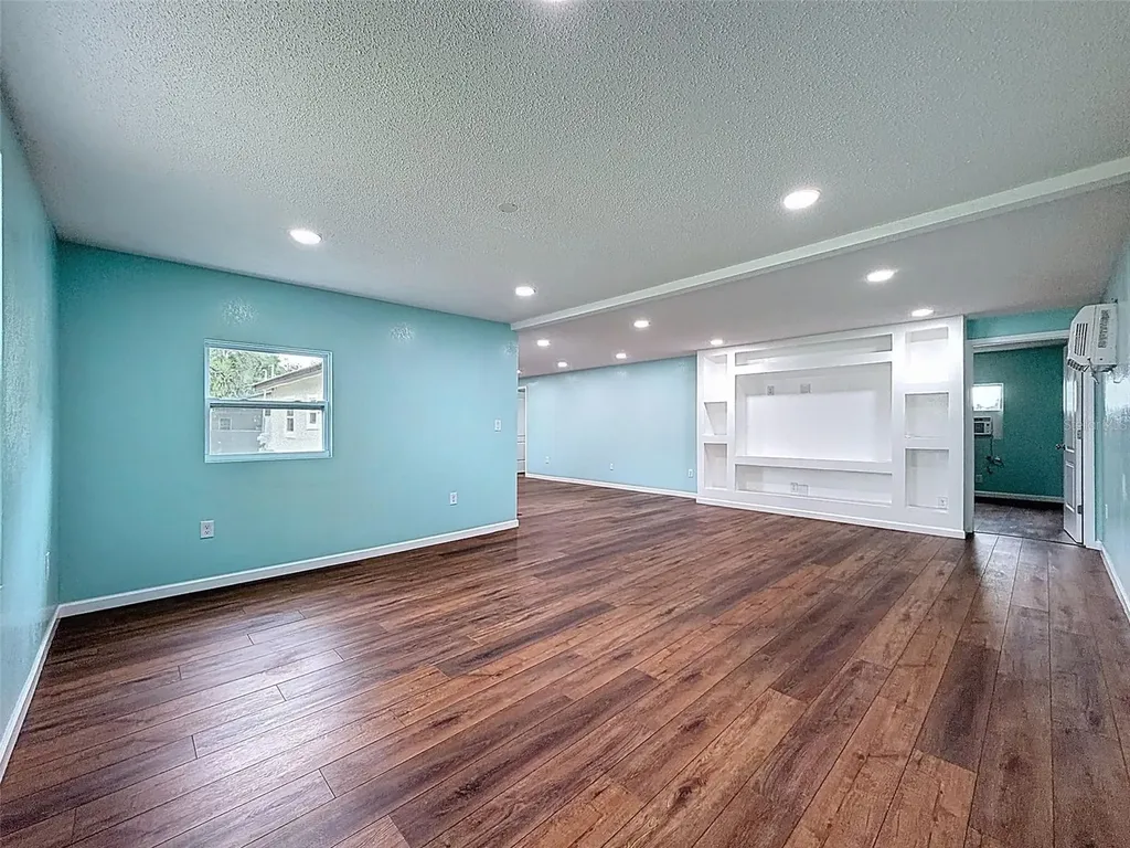 5063 Walnut Circle E Lakeland FL 33810