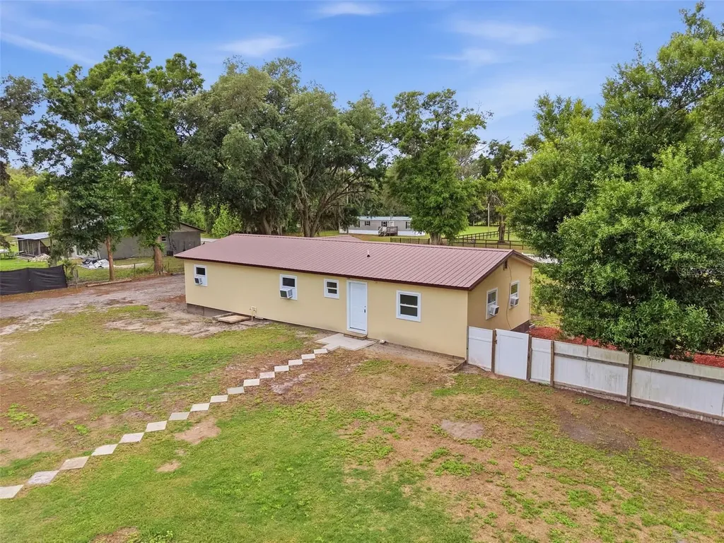 5063 Walnut Circle E Lakeland FL 33810