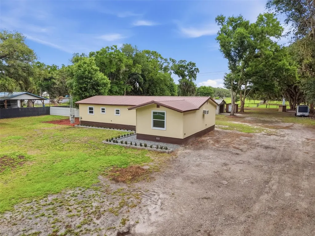 5063 Walnut Circle E Lakeland FL 33810
