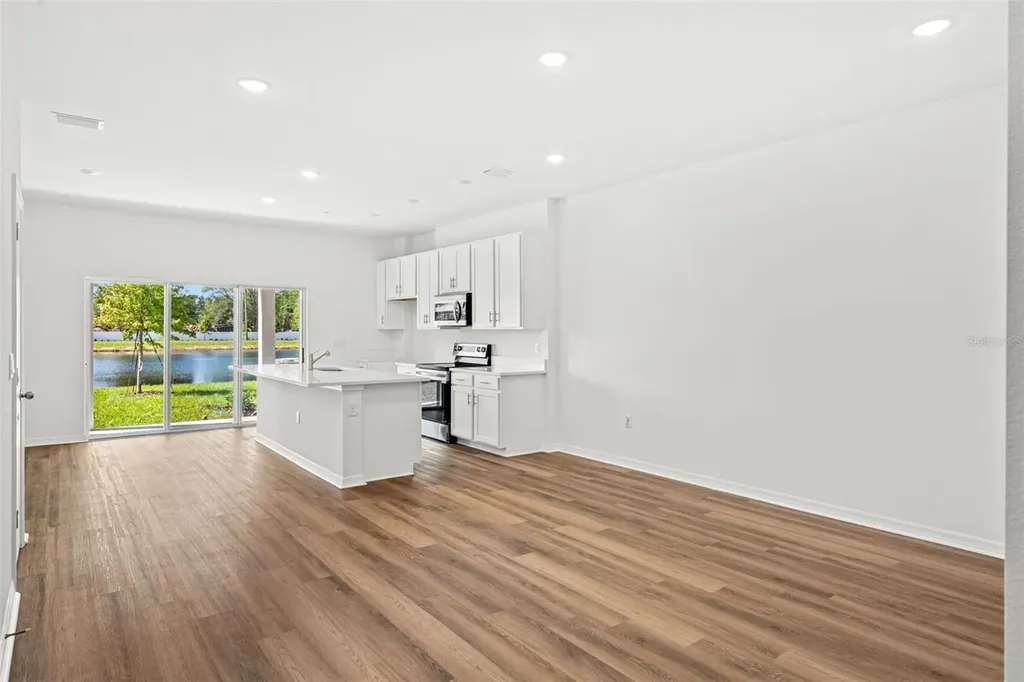 4911 Winding River Road Orlando FL 32822