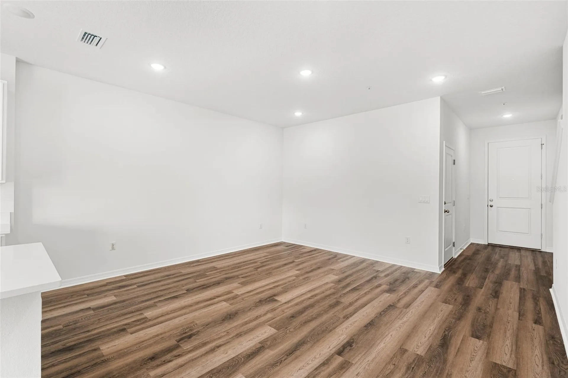 4911 Winding River Road Orlando FL 32822