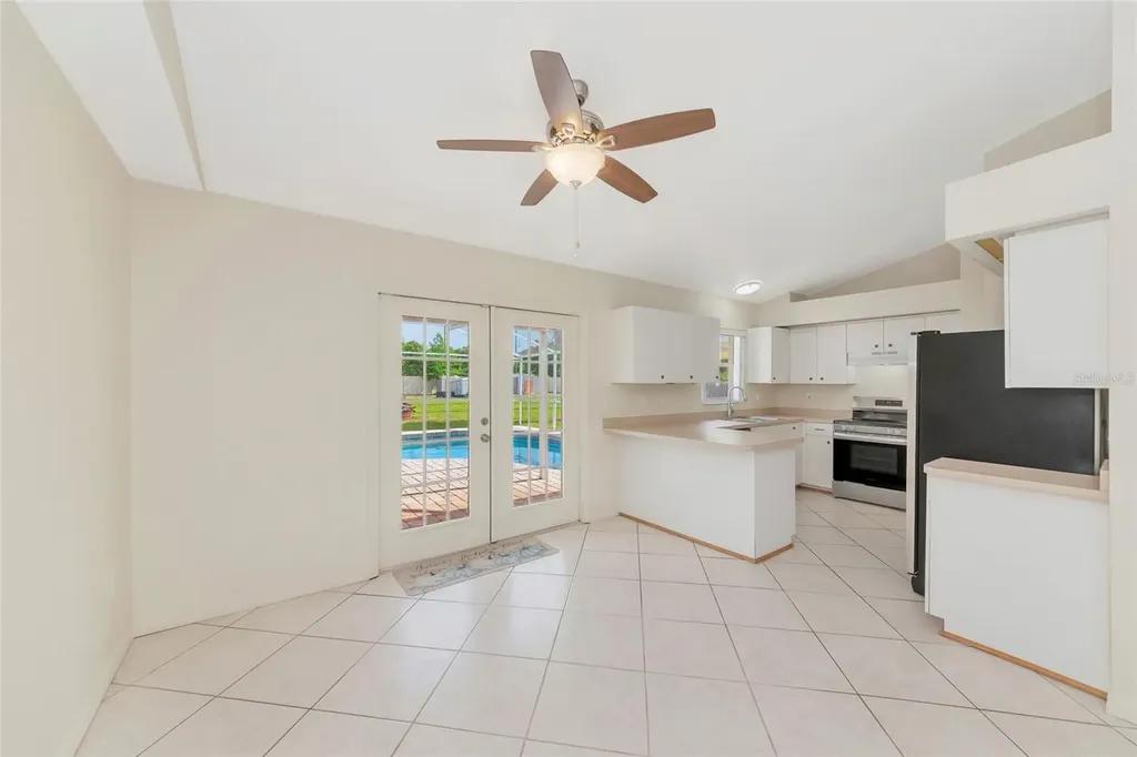 5615 18th Avenue E Bradenton FL 34208