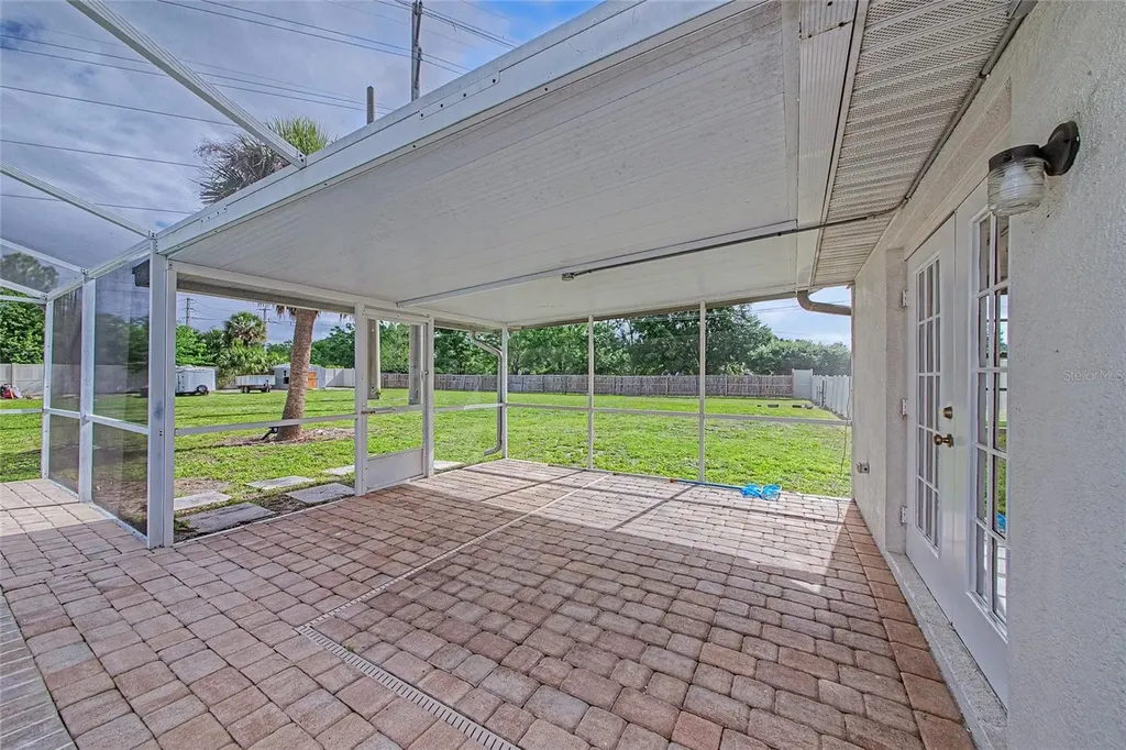 5615 18th Avenue E Bradenton FL 34208