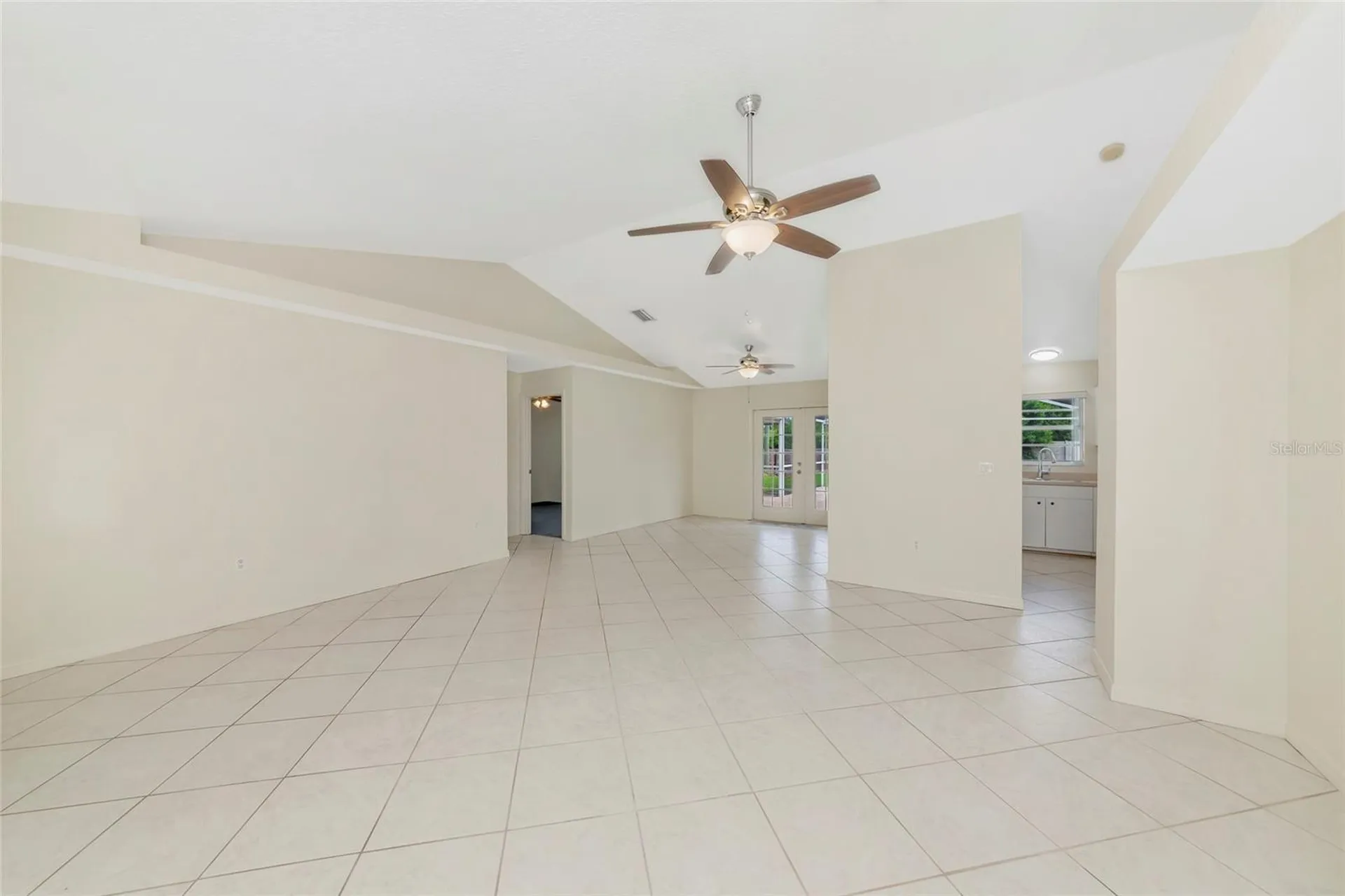 5615 18th Avenue E Bradenton FL 34208
