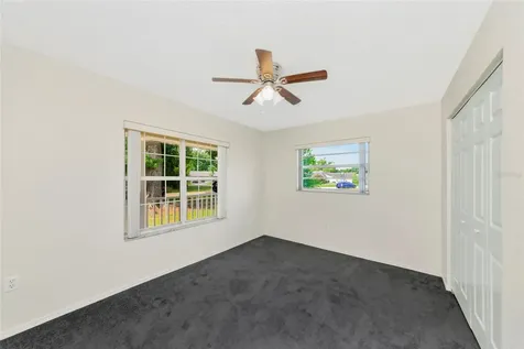 5615 18th Avenue E Bradenton FL 34208