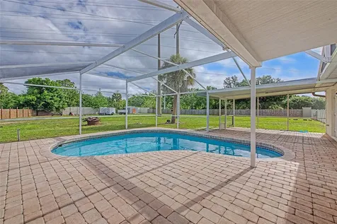 5615 18th Avenue E Bradenton FL 34208