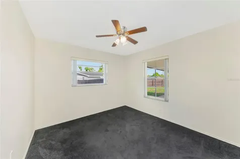 5615 18th Avenue E Bradenton FL 34208