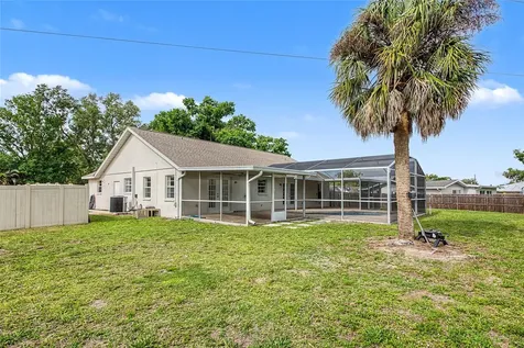 5615 18th Avenue E Bradenton FL 34208