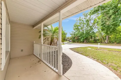5615 18th Avenue E Bradenton FL 34208