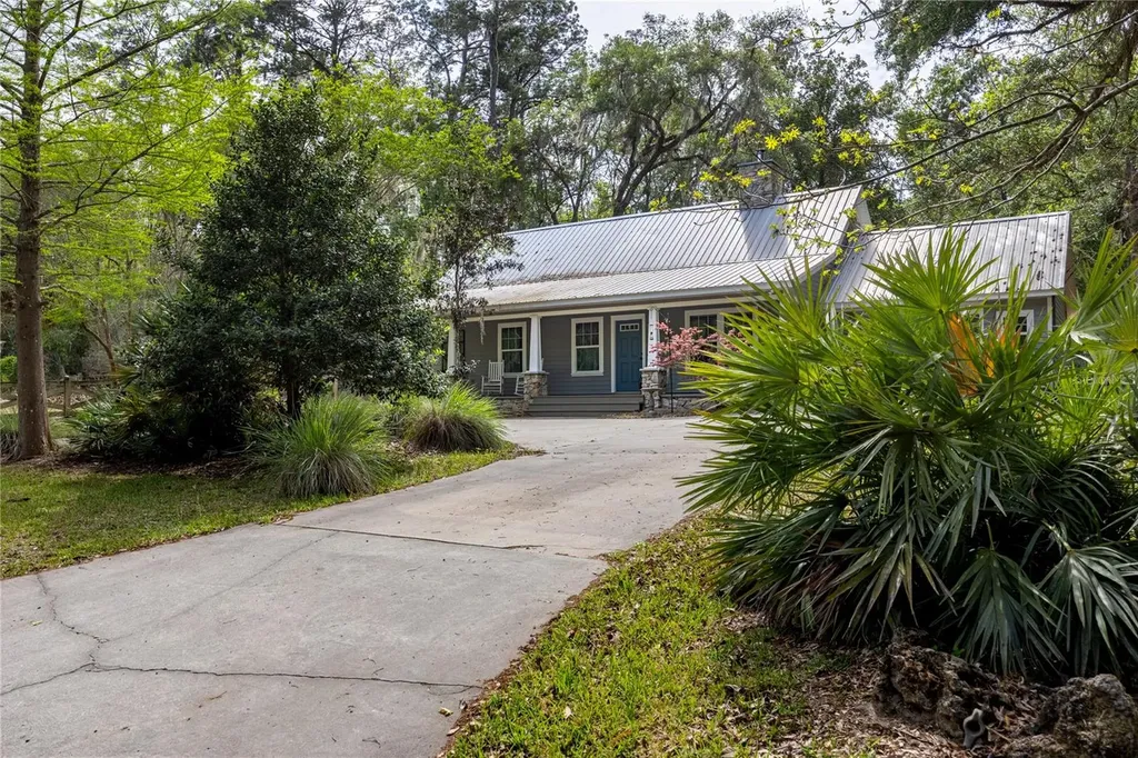 5028 SW 47th Street Gainesville FL 32608