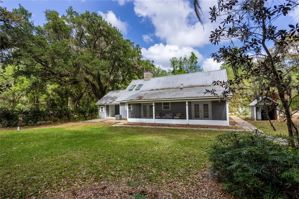 5028 SW 47th Street Gainesville FL 32608