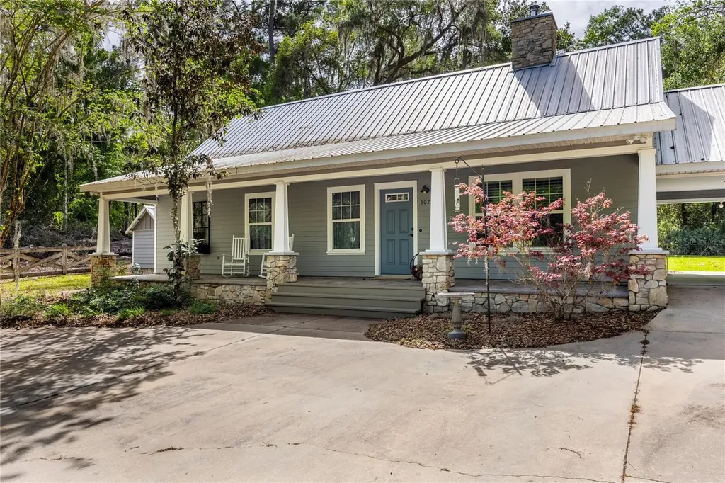 5028 SW 47th Street Gainesville FL 32608