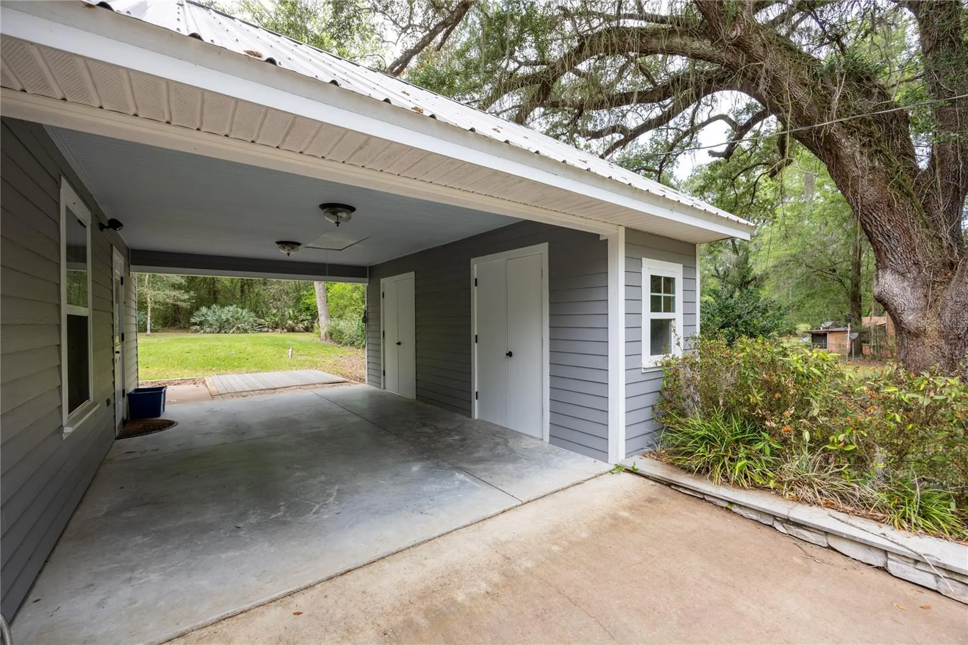 5028 SW 47th Street Gainesville FL 32608
