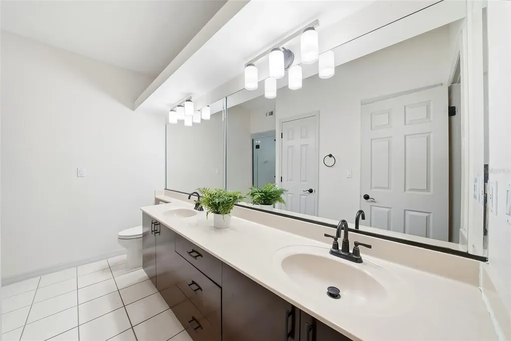 13614 Lake Point Drive S Clearwater FL 33762