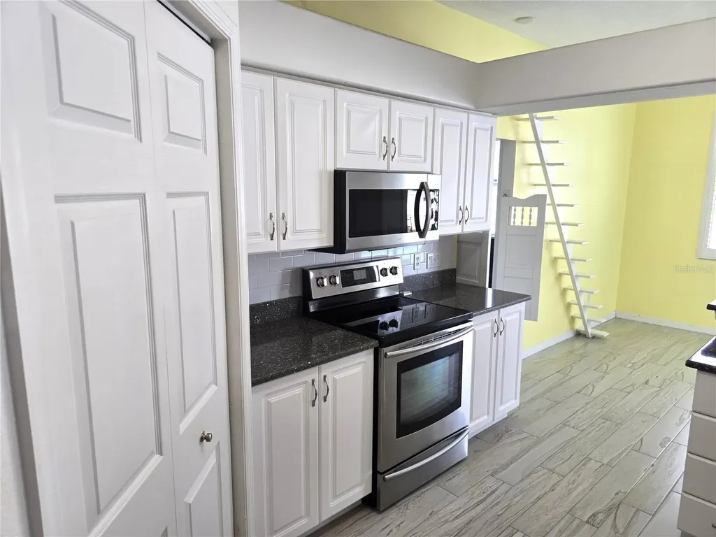 7404 38th Court E Sarasota FL 34243