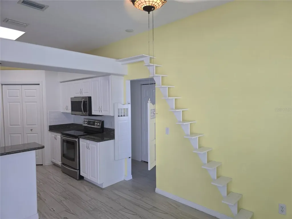 7404 38th Court E Sarasota FL 34243
