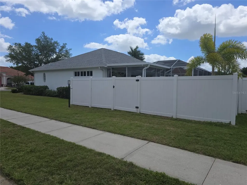 7404 38th Court E Sarasota FL 34243