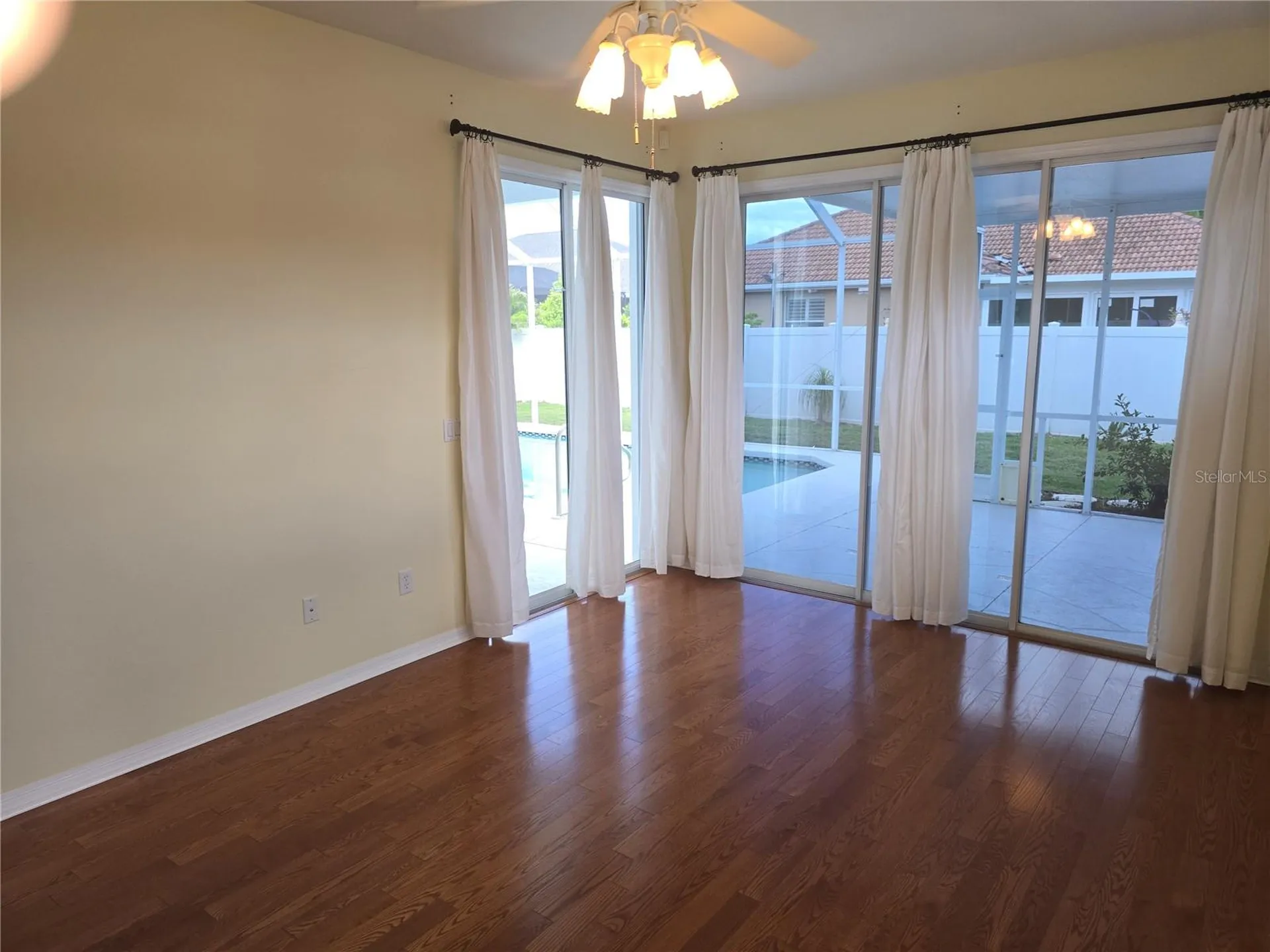 7404 38th Court E Sarasota FL 34243