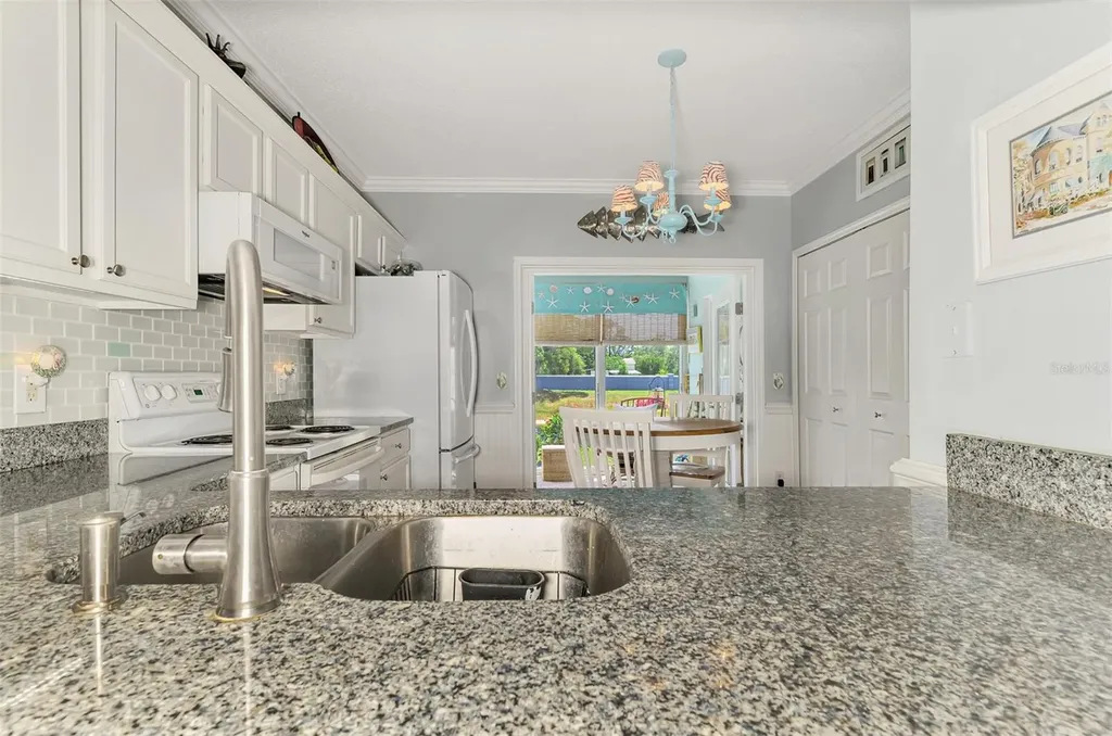5072 Misty Canal Place Bradenton FL 34203