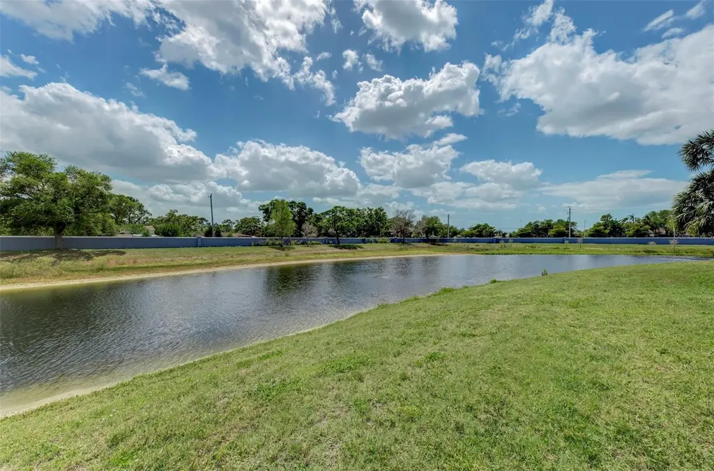 5072 Misty Canal Place Bradenton FL 34203