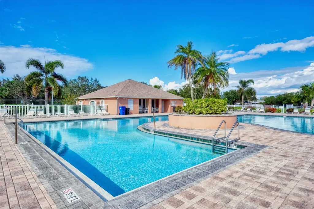5072 Misty Canal Place Bradenton FL 34203