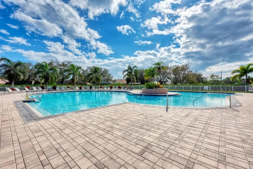 5072 Misty Canal Place Bradenton FL 34203