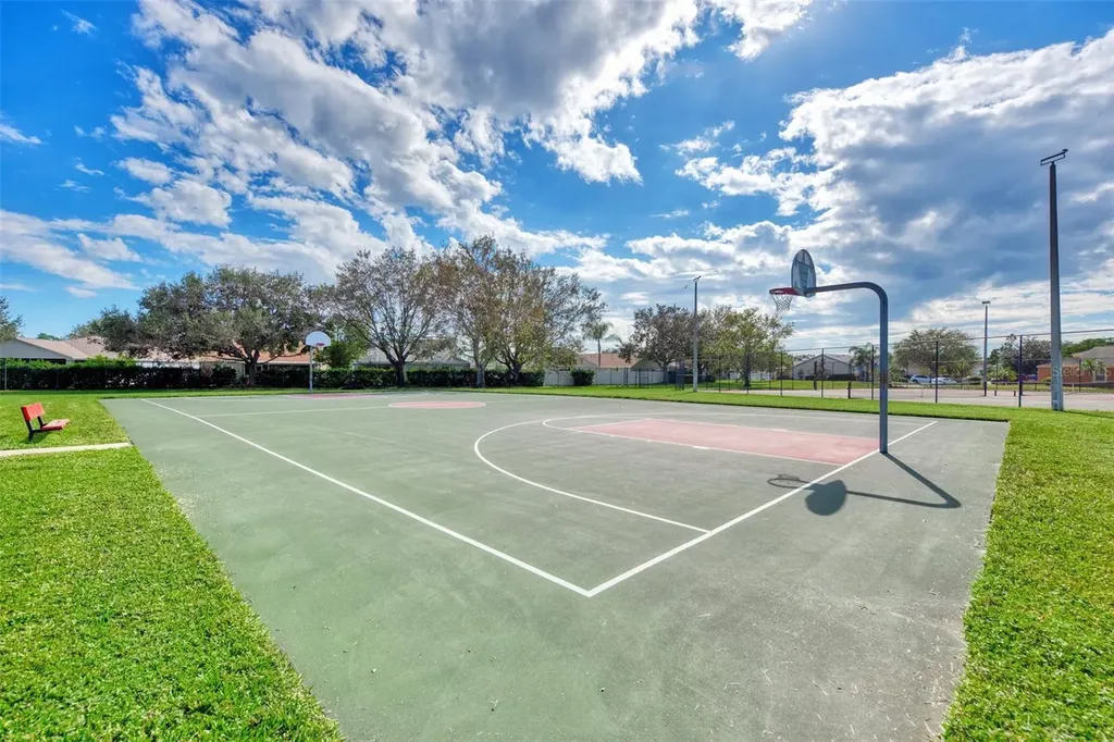 5072 Misty Canal Place Bradenton FL 34203