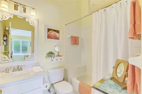 5072 Misty Canal Place Bradenton FL 34203